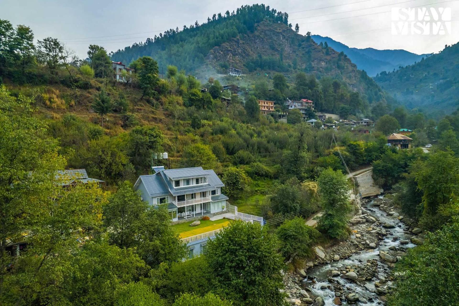 Stayvista At Riverside Symphony Манали Экстерьер фото